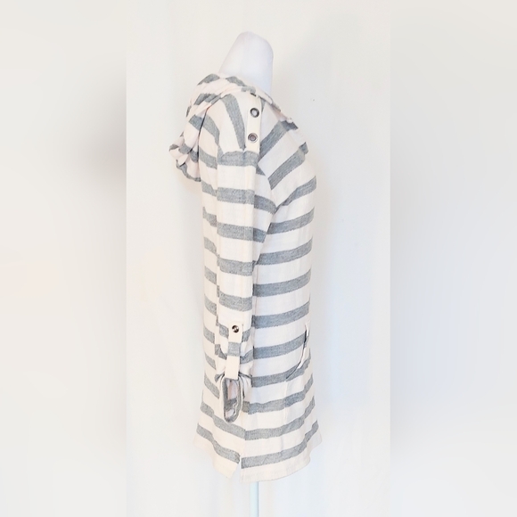 Blue Curl Beachwear Size Small Hooded Swimsuit Cover Up Gray & Beige Stripes - Picture 3 of 6